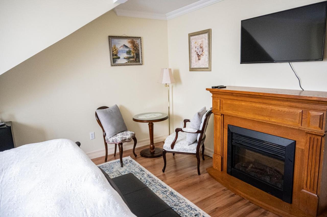 Belle View Manor Inn Harbour Grace Exterior foto